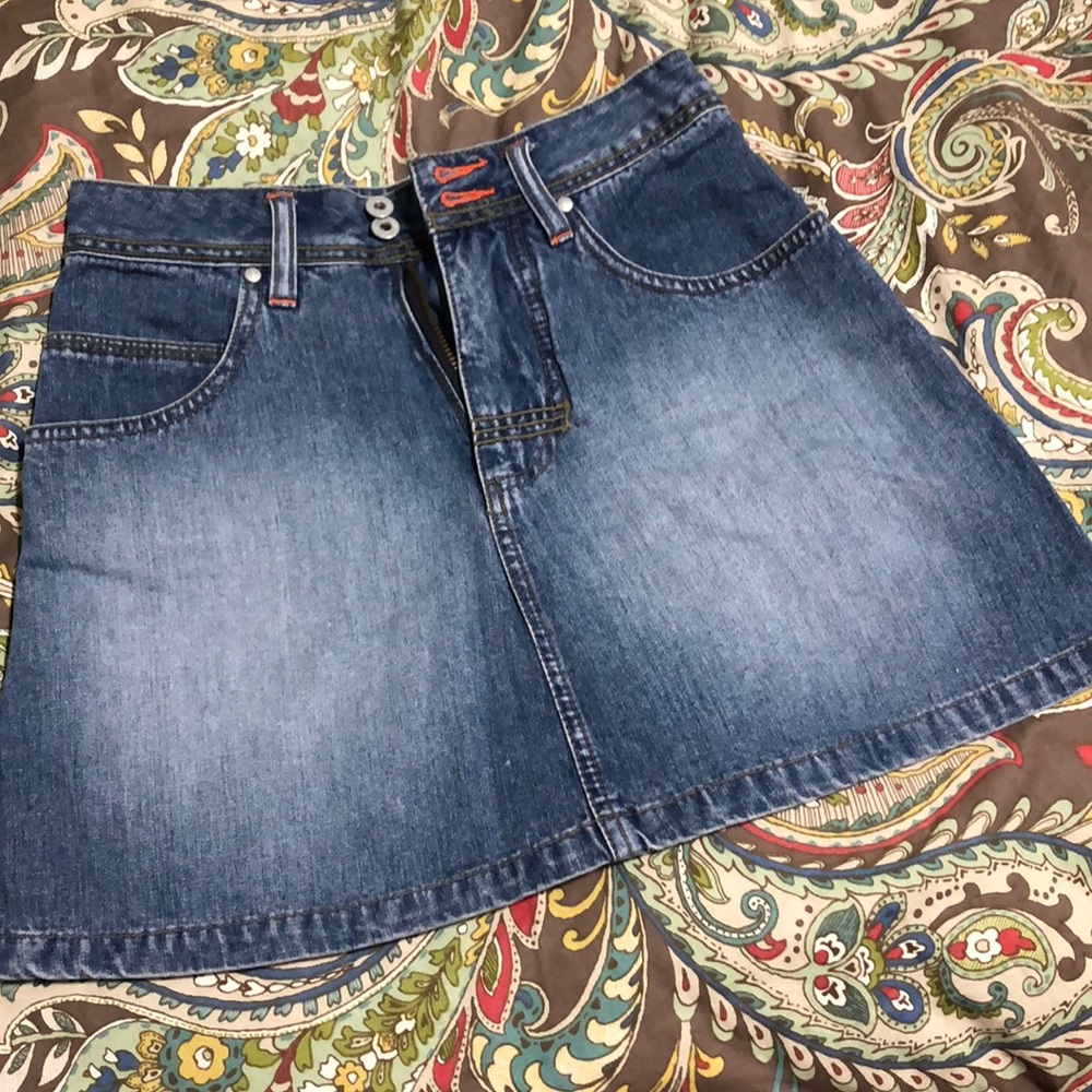 Cute mini Jean skirt